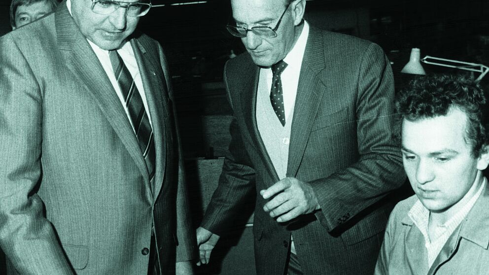 Helmut Kohl und Heinz Nixdorf bei dessen Besuch der Nixdorf Computer AG