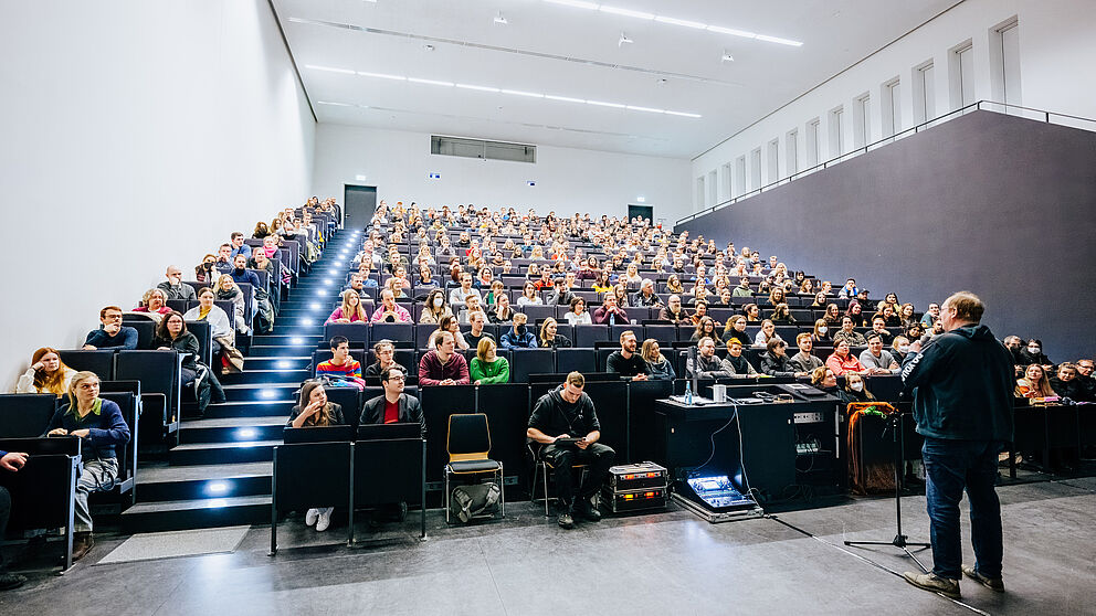 Hörsaal Gebäude L UPB