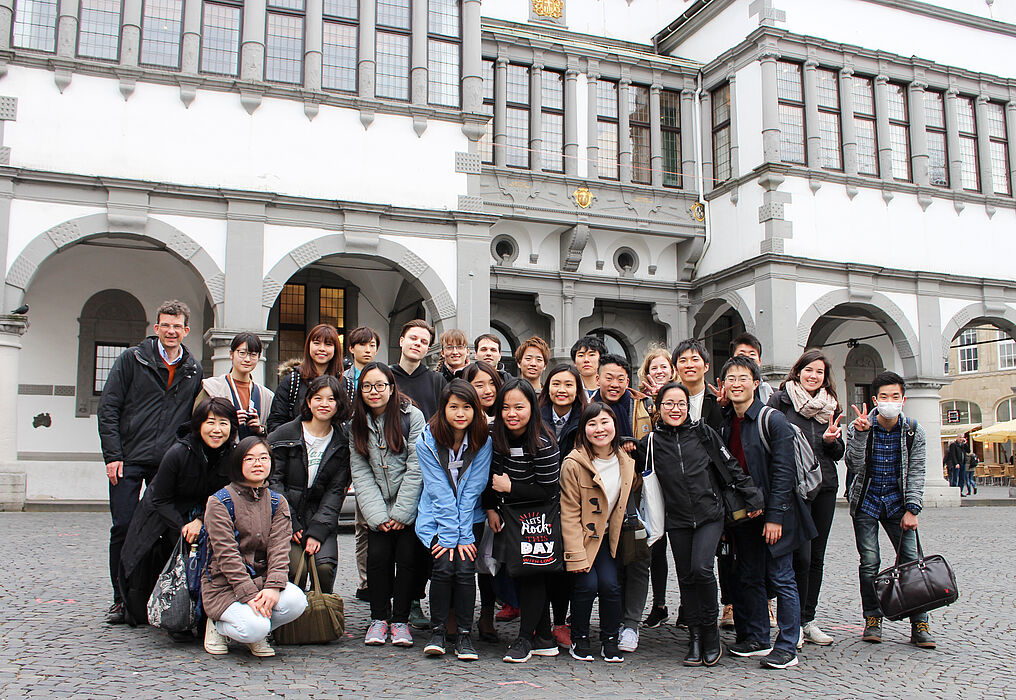 Foto (Universität Paderborn): Gruppenbild