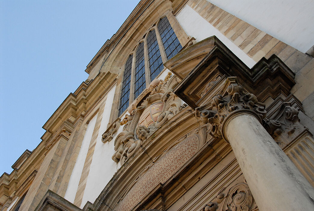 Am 14. Mai überträgt das ZDF zum zweiten Mal den Fernsehgottesdienst aus der Paderborner Universitäts- und Marktkirche. | Foto: ThF-PB