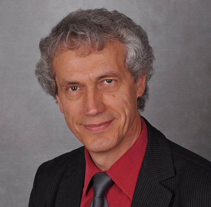 Foto: Matthias Neu, stellvertretender Leiter des Zentrums für Informations- und Medientechnologien (IMT) der Universität Paderborn, wurde in den Hochschulrat der Fachhochschule Bielefeld gewählt.