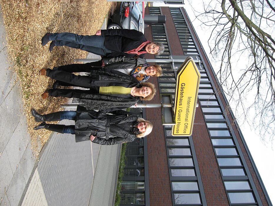 Foto (Marktplatz für Bürger-Engagement) v. li.: Annette Bechthold, Ute Markworth (beide Marktplatz für Bürger-Engagement), Hilli Kassner-Steinmüller (Projektleiterin) und Martina Schrade (International Office).