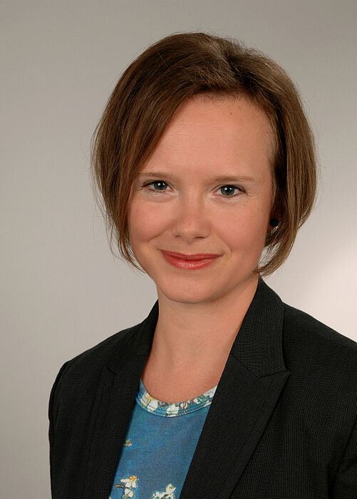 Abbildung (Universität Paderborn): Dr. Nicole Kimmelmann besetzt seit 20.07.2016 den vierten Lehrstuhl für Wirtschaftspädagogik.