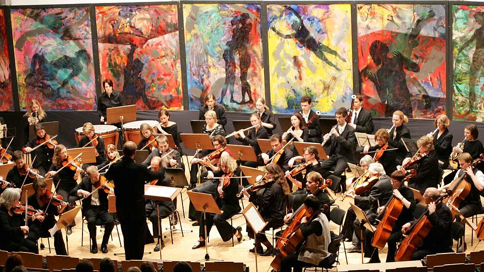 Foto: Hochschulorchester Paderborn im Audimax der Universität