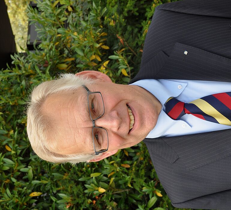 Foto (Universität Paderborn): Prof. Dr.-Ing. Jürgen Gausemeier vom Heinz Nixdorf Institut der Universität Paderborn wurde erneut in den Wissenschaftsrat berufen.