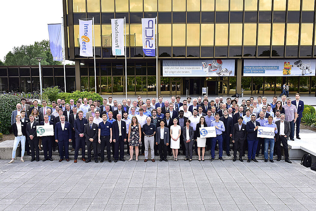 Foto (Universität Paderborn): Gruppenbild