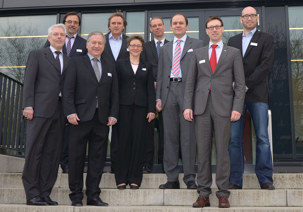 Foto (Universität Paderborn, Jana Neuhaus): Veranstalter und Workshopleiter des 9. Tags der IT-Sicherheit (v. l. n. r.): Manfred Schneider, Prof. Dr. Gregor Engels, Dr. Michael Laska, Prof. Dr. Norbert Pohlmann, Prof. Dr. Gudrun Oevel, Prof. Dr. Johannes