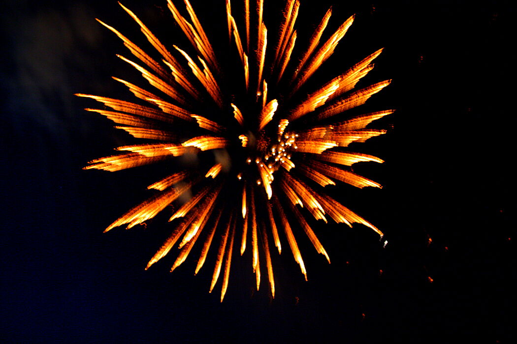 Foto: Feuerwerk am Tag der offenen Tür