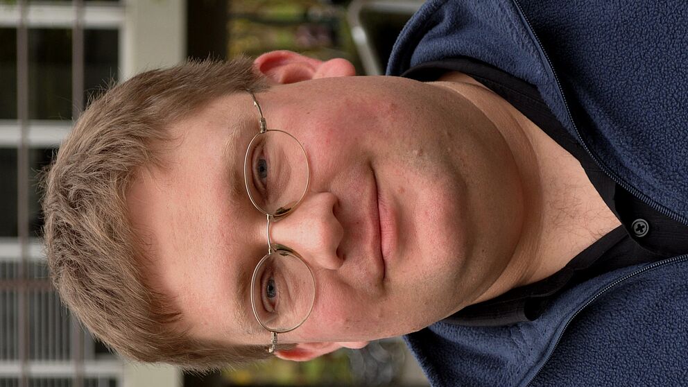 Foto (Universität Paderborn, Mark Heinemann): Prof. Dr. Torsten Wedhorn spricht am 19. Januar über das Thema „Wie man 2 Millionen Dollar mit Zahlentheorie verdienen kann oder Das Langlandsprogramm“.