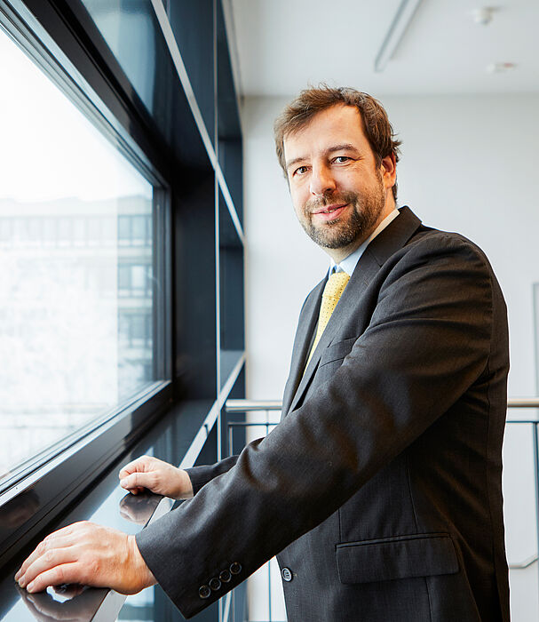 Foto (Universität Paderborn): Prof. Dr. Christian Plessl, Universität Paderborn.