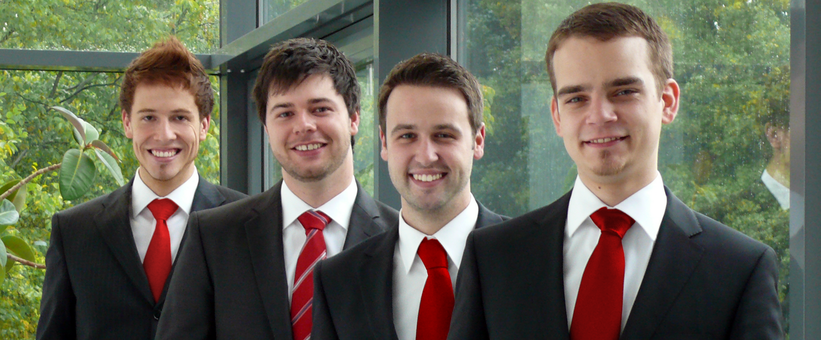 Foto: Andreas Dette, Jan Teuvo Harting, Sebastian Ehrhardt, Thomas Seebothe, (es fehlen: Marian Schiemann, Maxim Siemens) bilden das Kernteam, das für die Organisation der LOOK IN! verantwortlich ist. Insgesamt helfen rund 40 Studenten bei der Vorbereitu