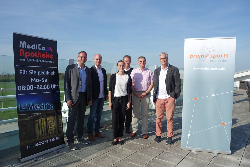 Foto: Die Referenten des Symposiums 2018 (v. l.): Prof. Dr. Dr. C. Reinsberger, Prof. Dr. J. Baumeister, Dr. S. Vieluf, Prof. Dr. F. Mayer, Dr. L. Mahlke, Prof. Dr. K. Völker.