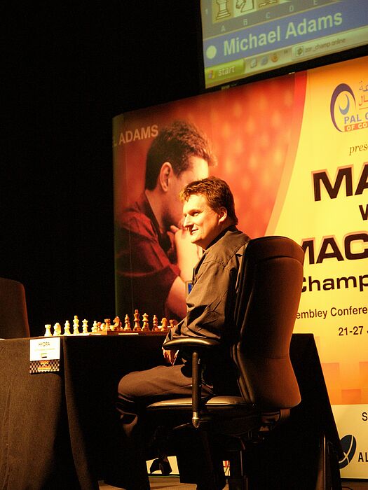 Foto: Dr. Ulf Lorenz am Brett