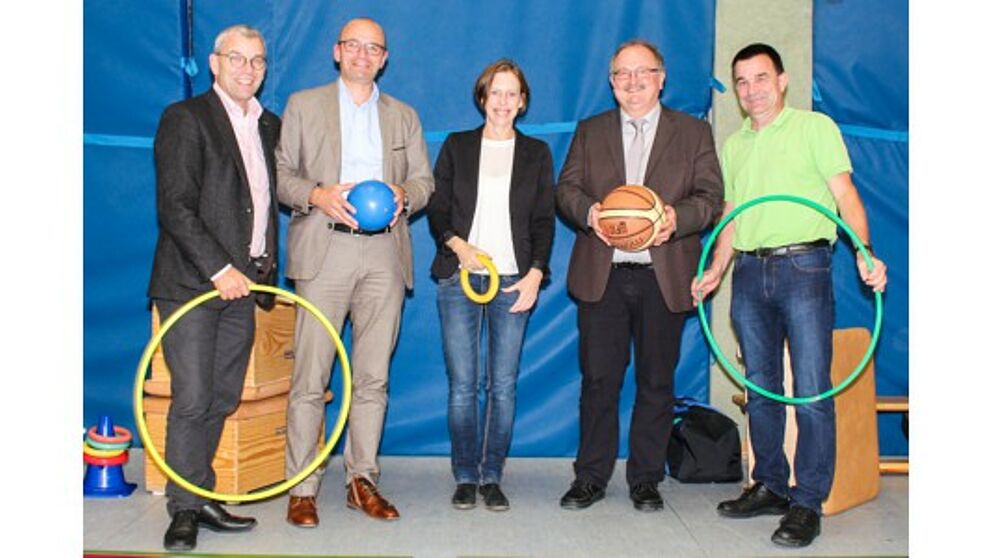 Foto (Universität Paderborn, Alena Gold): Gruppenbild