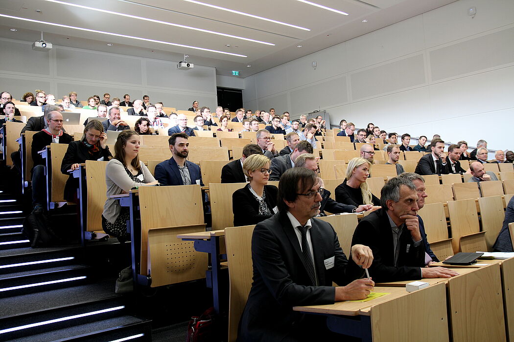 Foto (Universität Paderborn, Vanessa Dreibrodt): Fachtagung „Digitale Zukunft“ an der Universität Bielefeld.