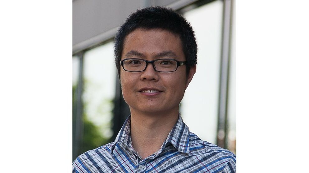 Foto (Universität Paderborn, Stefan Schumacher): Dr. Xuekai Ma wurde von der chinesischen Regierung ausgezeichnet. 