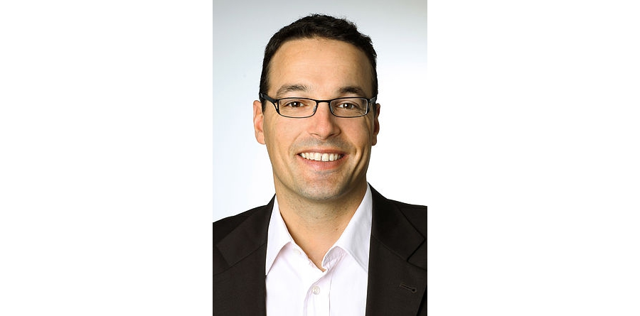 Abbildung: Prof. Dr. Dennis Kundisch, Sprecher des Departments Wirtschaftsinformatik