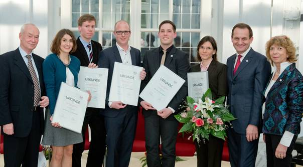 Foto (Universität Paderborn): Alle Preisträger des DOSB- Wissenschaftspreises.