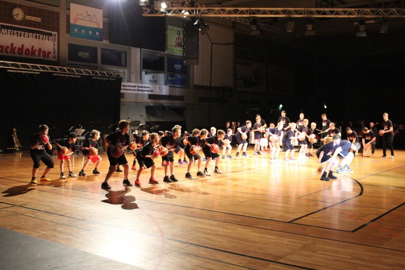 Foto (Universität Paderborn): Die außergewöhnliche Kombination von Musik und Basketball war schon beim letzten Event ein voller Erfolg. 