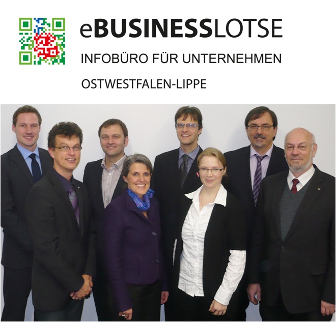 Abbildung: Von links: Christian Holterhues (IHK Ostwestfalen zu Bielefeld), Matthias Carl (IHK Lippe zu Detmold), Dr. Stefan Sauer (s-lab - Software Quality Lab der Universität Paderborn), Ulrike Künnemann (InnoZent OWL), Henning Horstbrink (Handwerkska