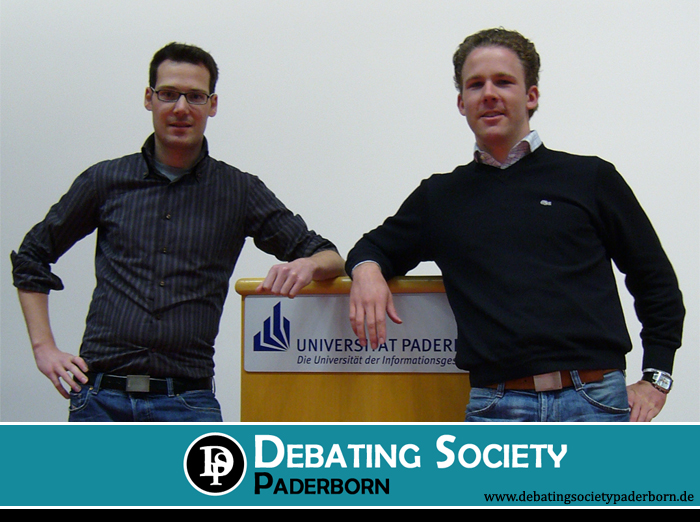 Foto: Freuen sich auf neue Mitglieder: Thomas Spanuth (li.) und Holger Hagedorn von der Debating Society Paderborn.