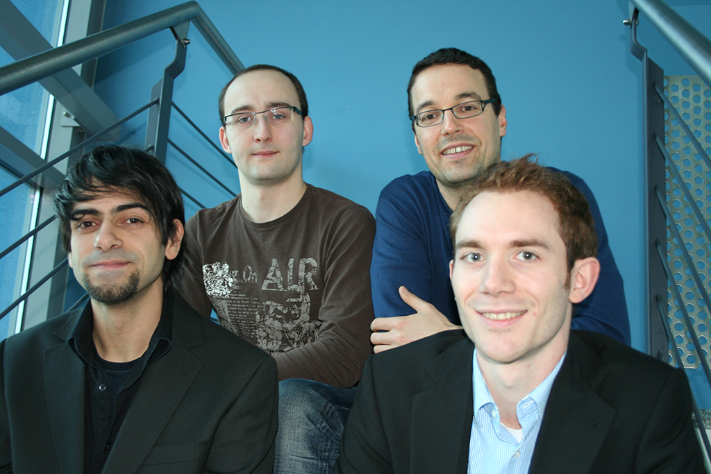 Foto (Universität Paderborn): Carlos Andre Galvao, Alexander Wilhelm, Prof. Dr. Dennis Kundisch, Sebastian Ringel (v. l.).