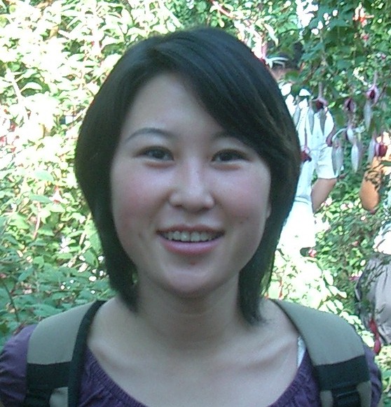 Foto: Yan Gao ist Mitarbeiterin der Universität Paderborn. Sie ist eine von Millionen Menschen weltweit, die auf eine dringend benötigte Knochenmarkspende warten.