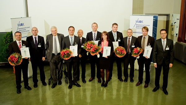 Foto: Preisträger und Repräsentanten der Preisstifter sowie des WAK