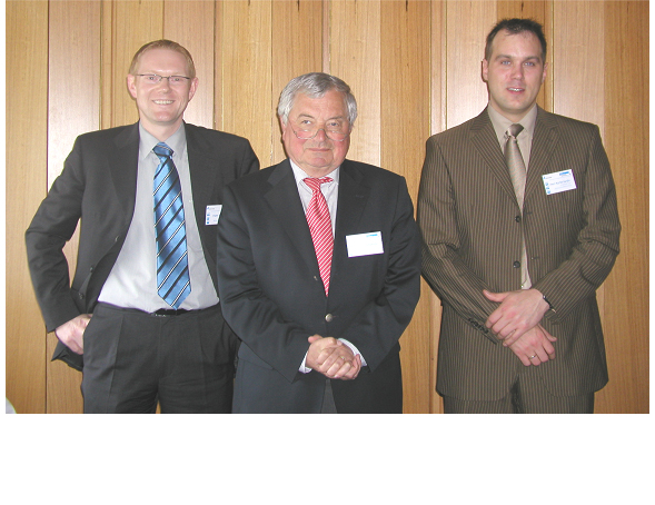 Foto (v. li.): Dirk Heinrich, Prof. Dr. Helmut Potente, Michael Kurte-Jardin