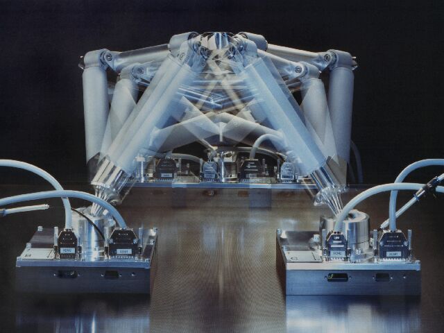 Foto: Der Parallelroboter TriPlanar, an dem planare Hybridschrittmotoren eingesetzt werden.
